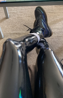 My boots need a slave tongue to lick them clean. Chop chop, pigs.