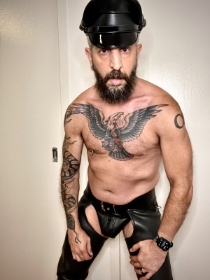 I’ll be at Folsom Berlin this weekend and it’s my birthday on Sat! Expect you to step it up with tributes and my wishlist this week.