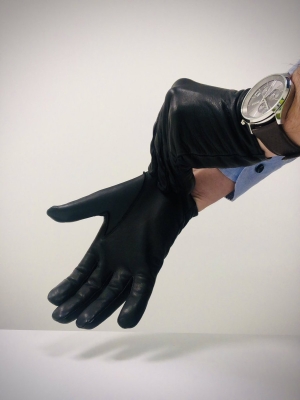 I like my gloves to be a tight fit when I drain your walket.