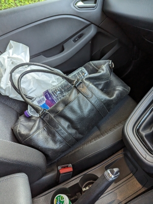 Always a good sight to have my session bag waiting on my passenger seat