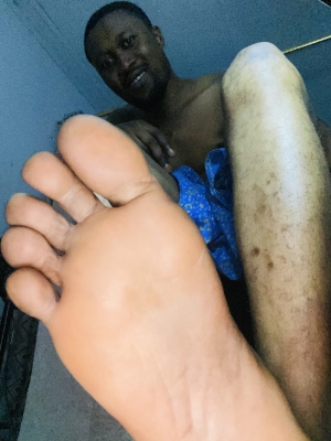 U must be Hallucinating…😂😂😂 How can you compare yourself to SuperBlackMaster when you perfectly no you’re just a Human ATM….. you better lick and send immediately 💰💵🤑💸